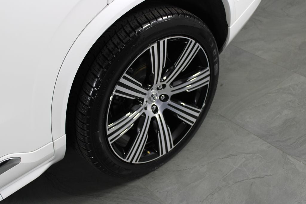 2023 Volvo XC90 Recharge Plug-In Hybrid T8 Plus Bright Theme 7 Passenger