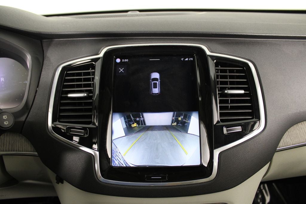 2023 Volvo XC90 Recharge Plug-In Hybrid T8 Plus Bright Theme 7 Passenger