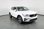 2025 Volvo XC40 B5 Plus Bright Theme