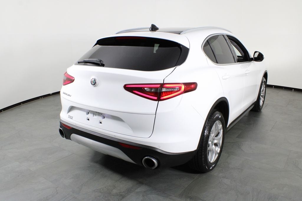 2021 Alfa Romeo Stelvio Sprint