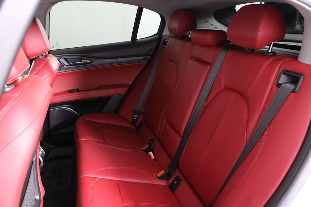 2021 Alfa Romeo Stelvio Sprint