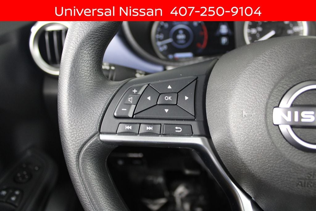 2025 Nissan Versa 1.6 SV