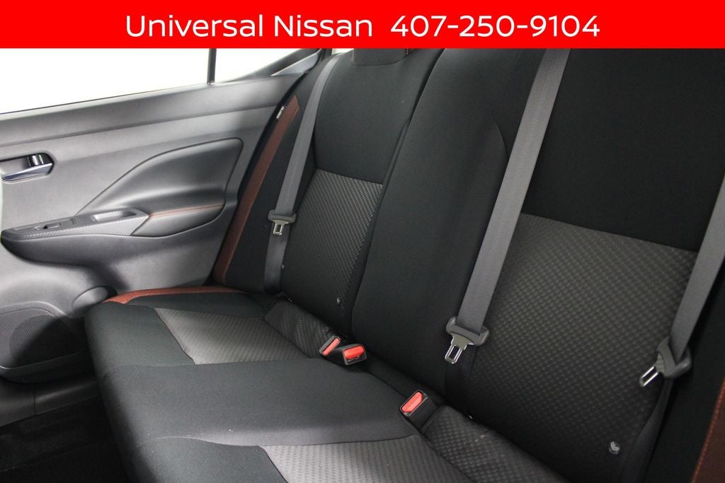 2025 Nissan Versa 1.6 SR