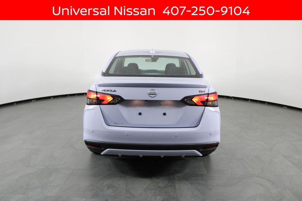 2025 Nissan Versa 1.6 SR
