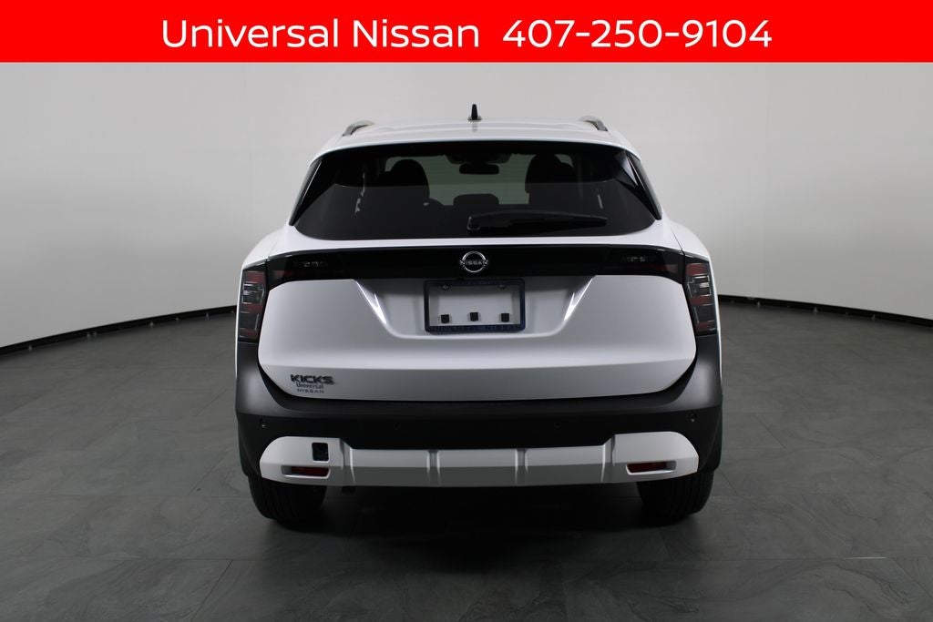 2026 Nissan Kicks SV