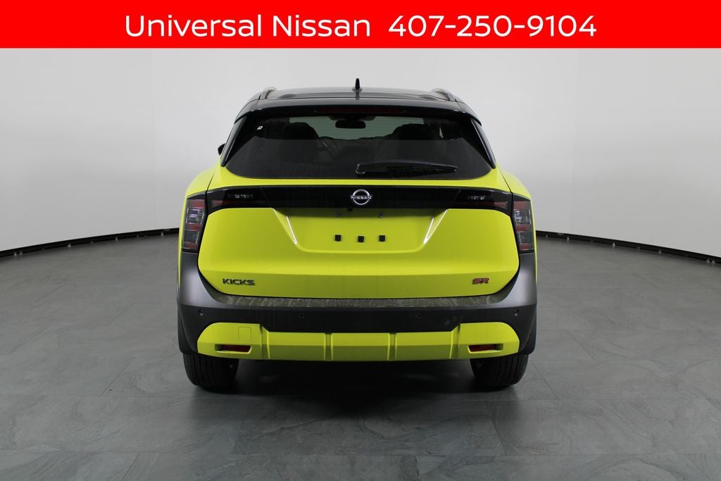 2026 Nissan Kicks SR