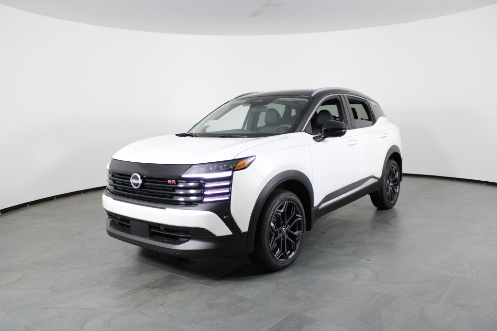 2027 Nissan Kicks SR