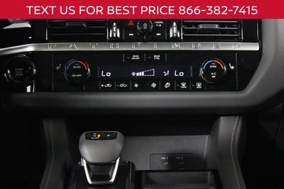 2026 Nissan Pathfinder SV