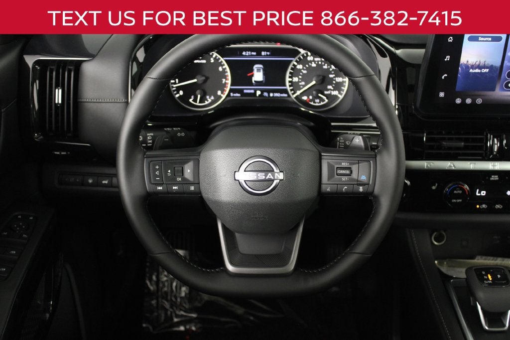 2026 Nissan Pathfinder SV