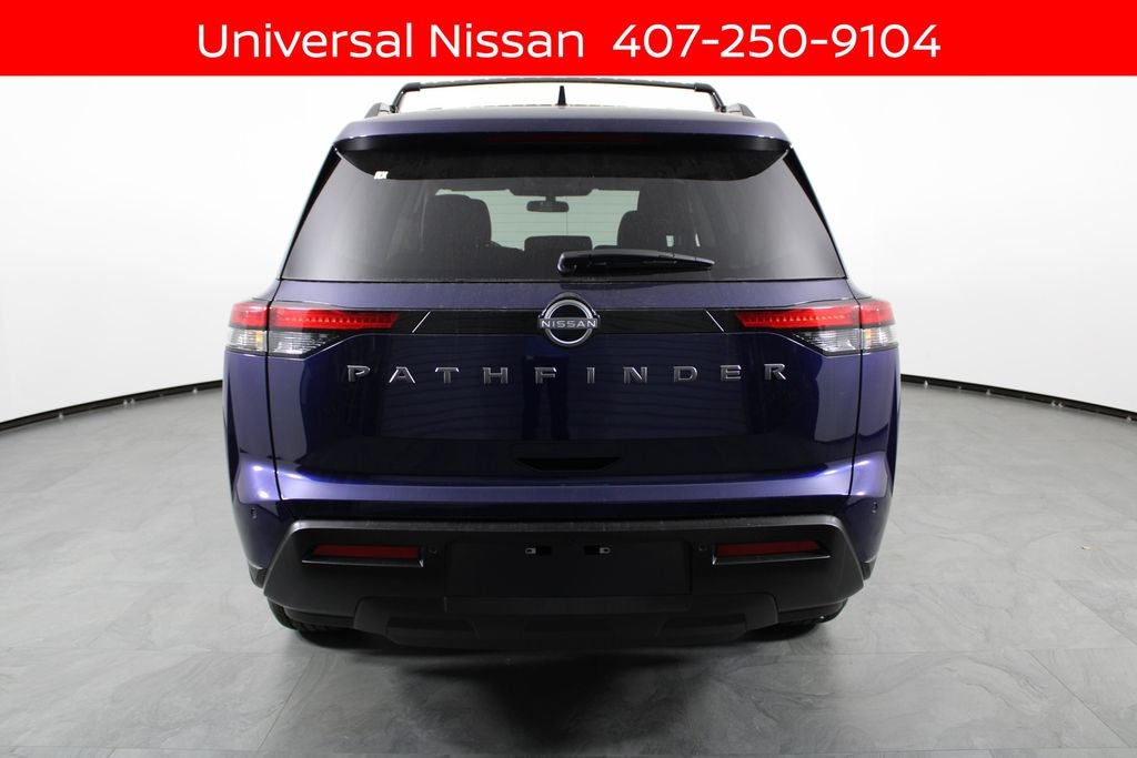 2026 Nissan Pathfinder SV