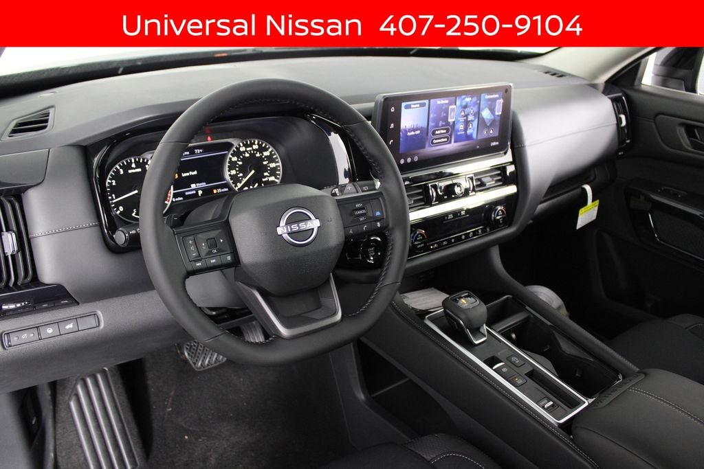 2026 Nissan Pathfinder SV
