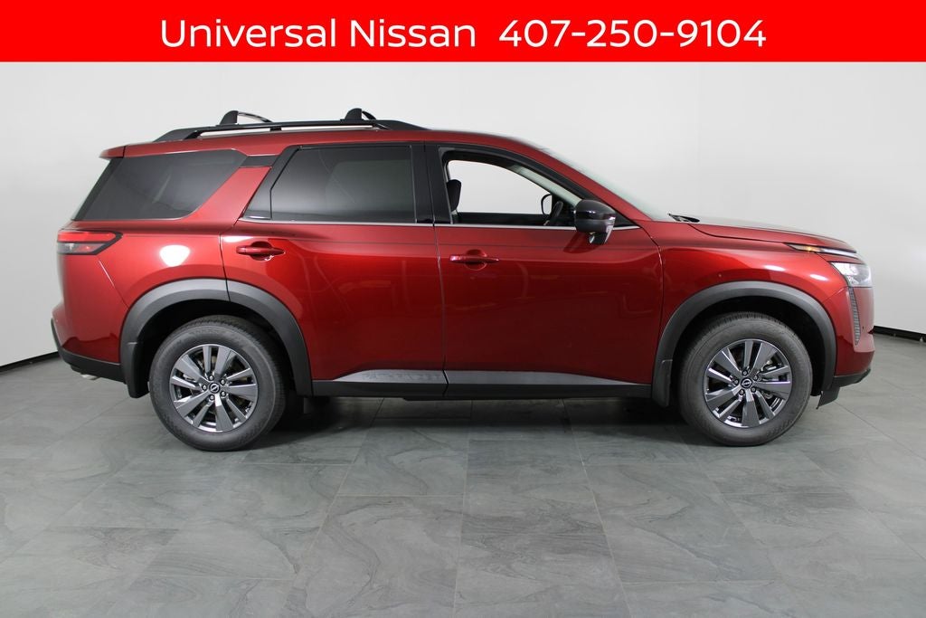 2026 Nissan Pathfinder SV