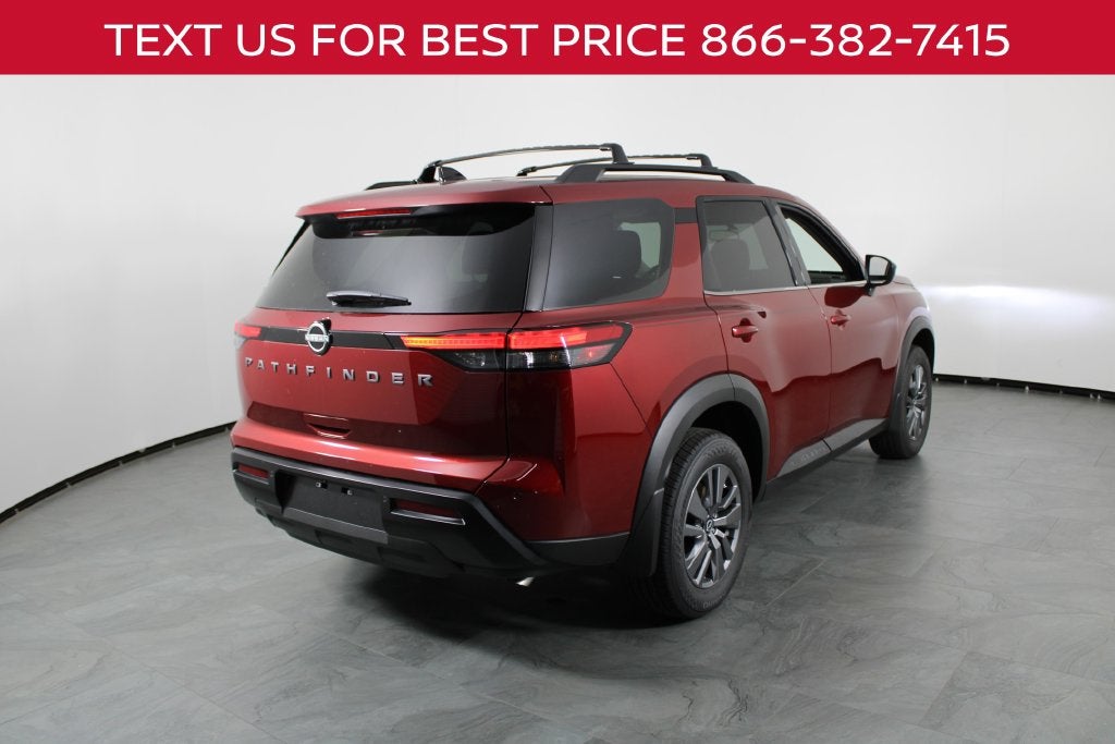 2026 Nissan Pathfinder SV