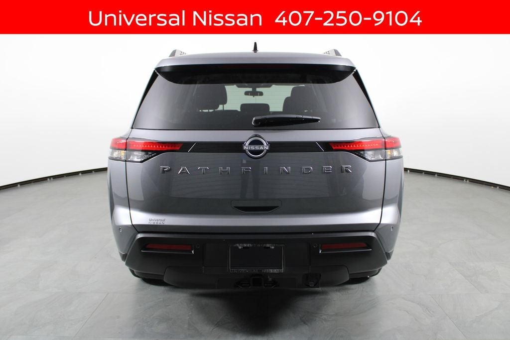 2026 Nissan Pathfinder SV