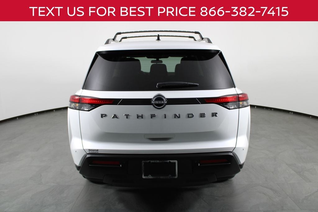 2026 Nissan Pathfinder SV