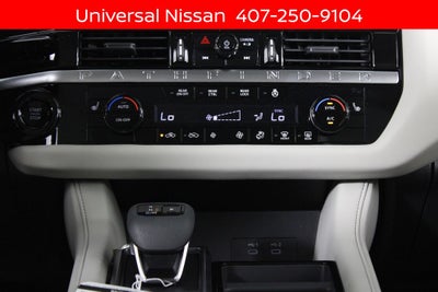 2026 Nissan Pathfinder SL