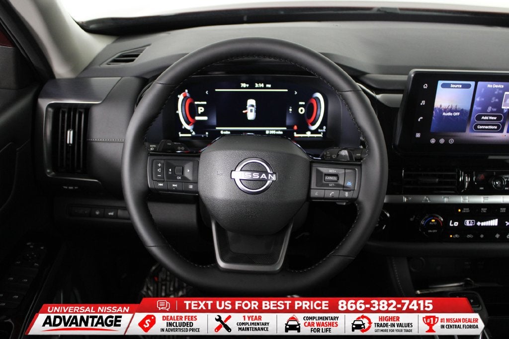 2026 Nissan Pathfinder SL
