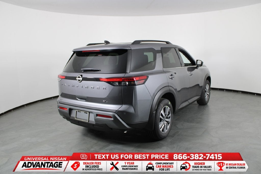 2026 Nissan Pathfinder SL