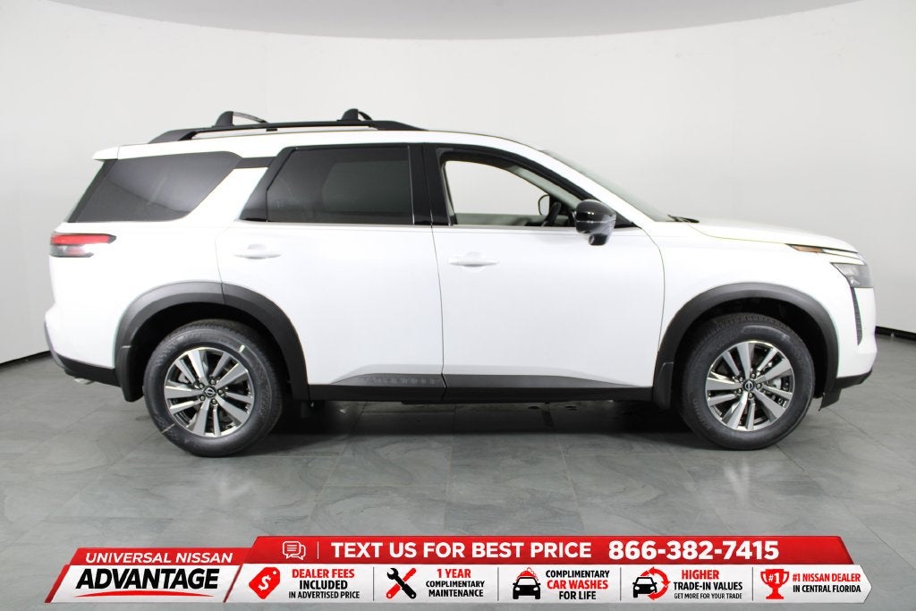 2026 Nissan Pathfinder SL