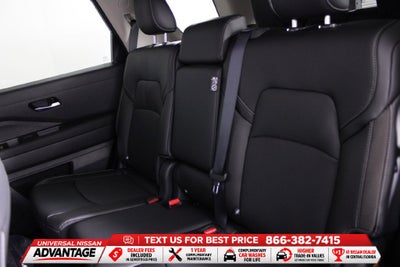 2026 Nissan Pathfinder SL