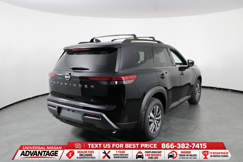 2026 Nissan Pathfinder SL