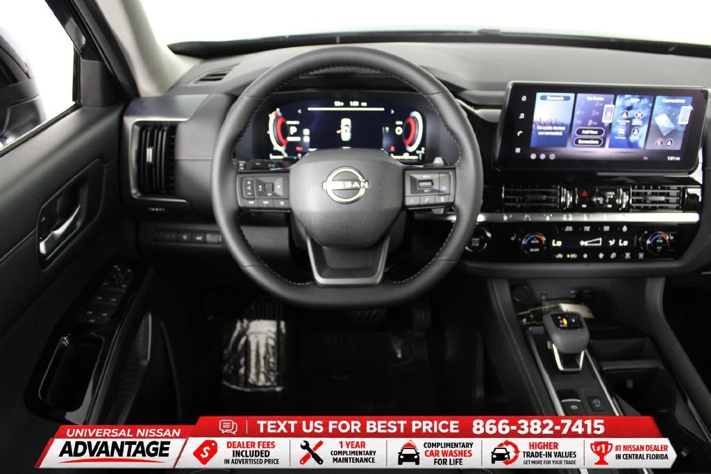 2026 Nissan Pathfinder SL