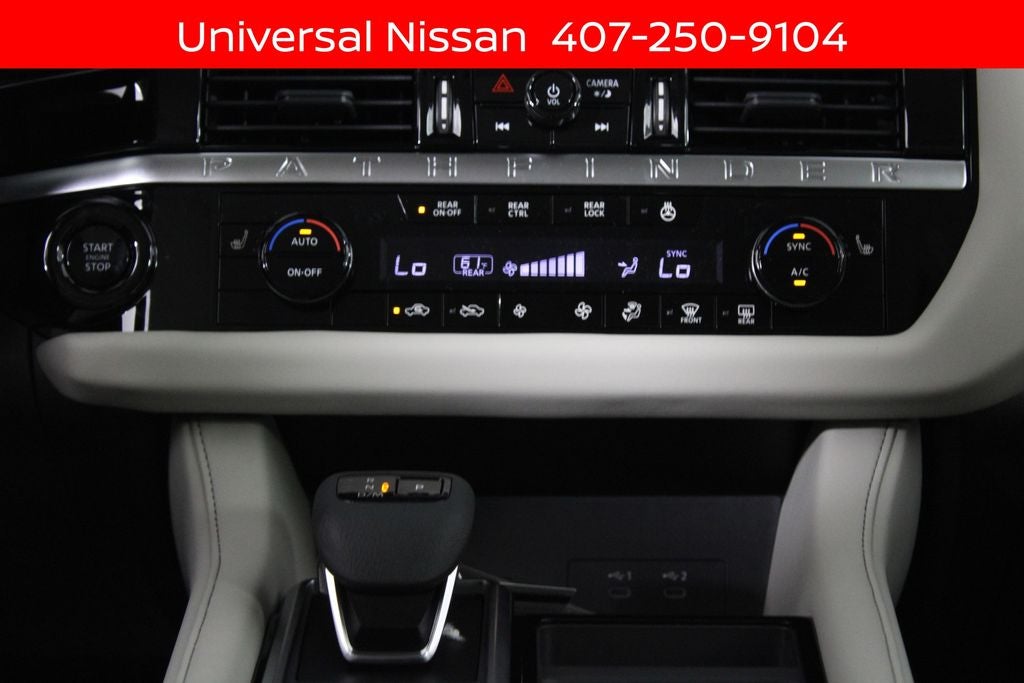 2026 Nissan Pathfinder SL