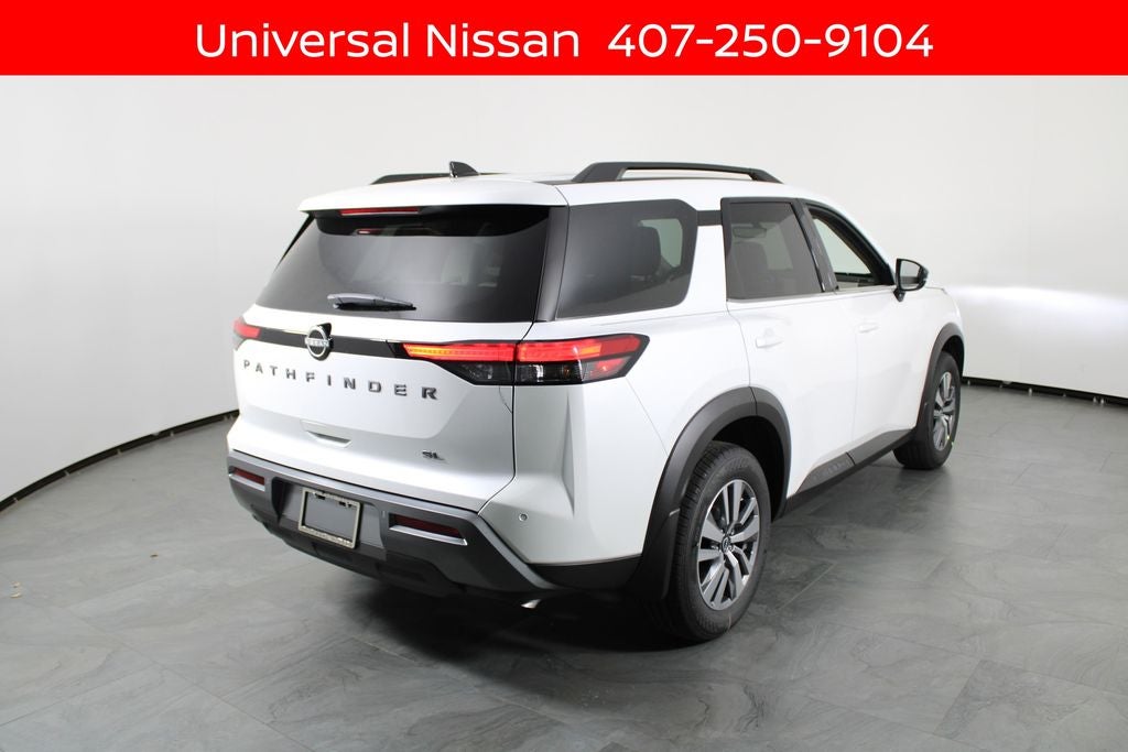 2026 Nissan Pathfinder SL
