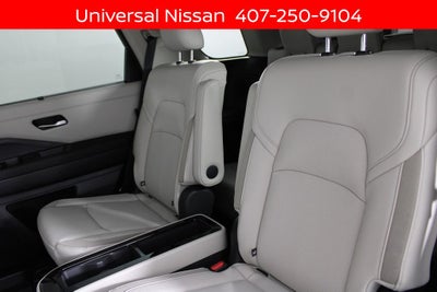 2026 Nissan Pathfinder SL