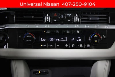 2026 Nissan Pathfinder SL