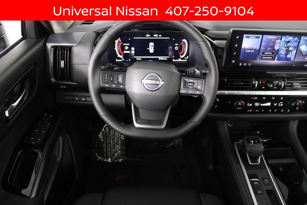 2026 Nissan Pathfinder SL