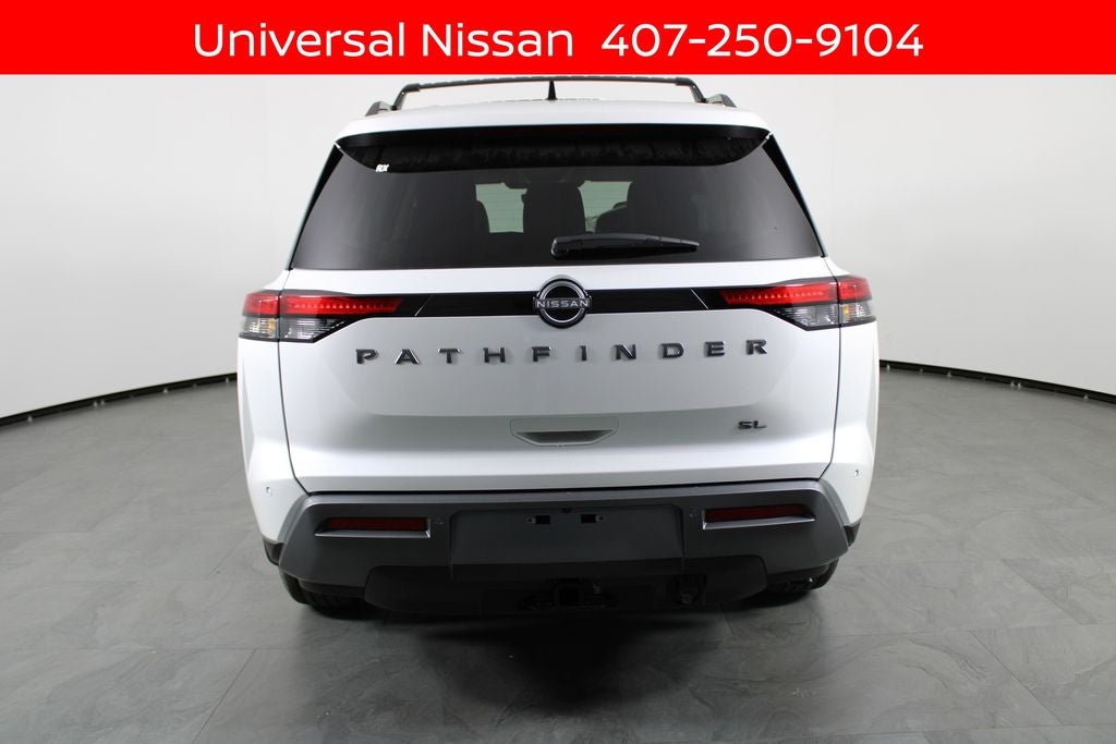 2026 Nissan Pathfinder SL