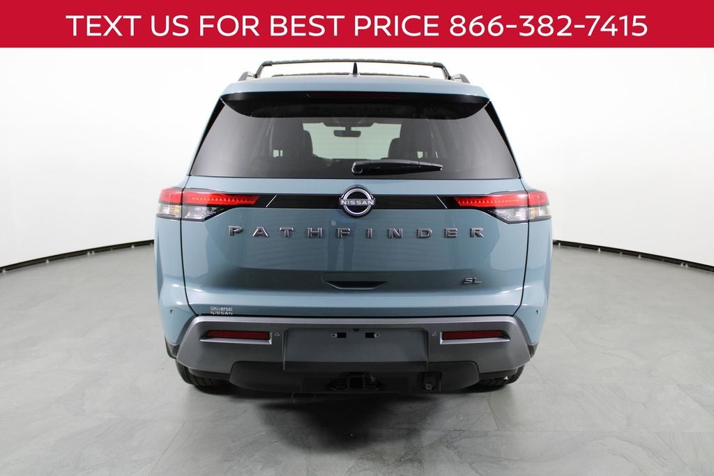 2026 Nissan Pathfinder SL