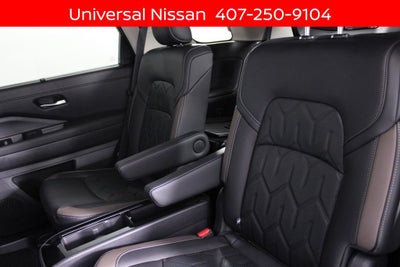 2026 Nissan Pathfinder Platinum