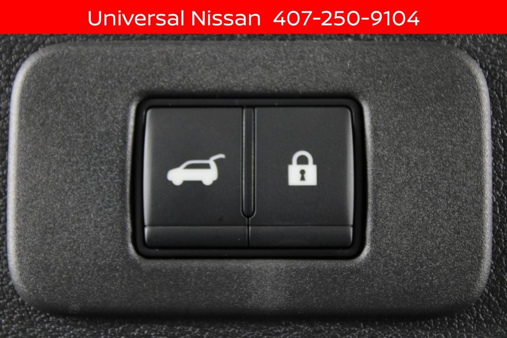 2026 Nissan Leaf PLATINUM+