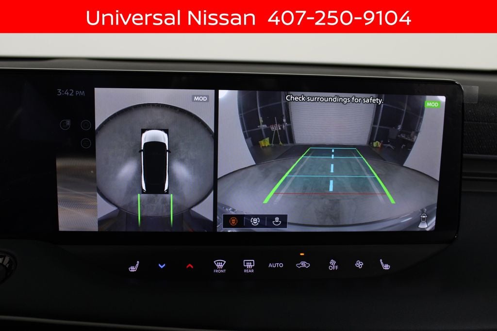 2026 Nissan Leaf PLATINUM+