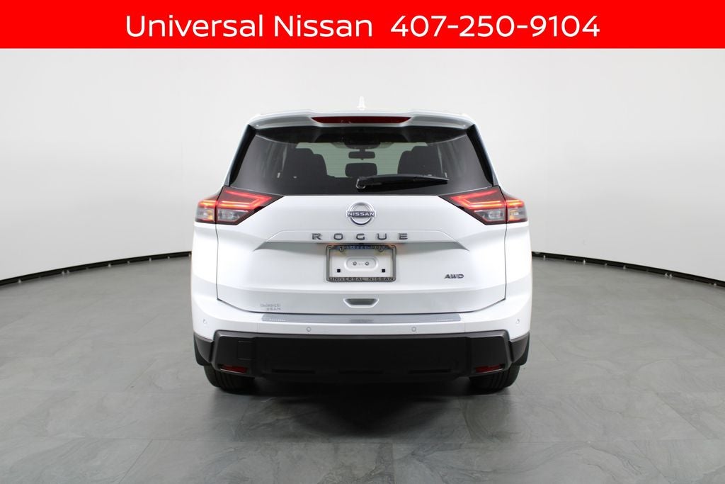 2026 Nissan Rogue SV