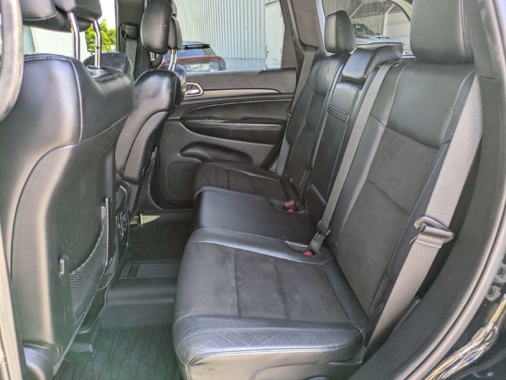 2020 Jeep Grand Cherokee Laredo E