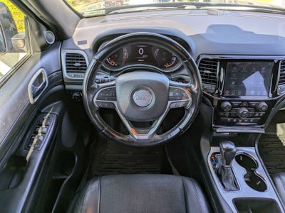 2020 Jeep Grand Cherokee Laredo E