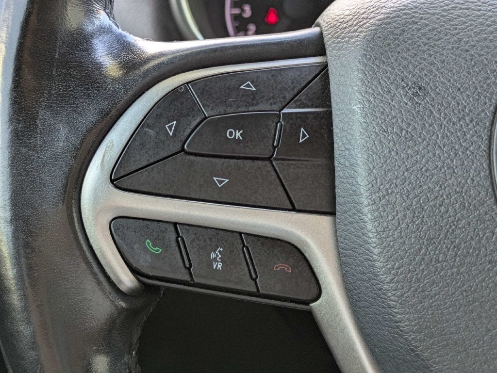 2020 Jeep Grand Cherokee Laredo E