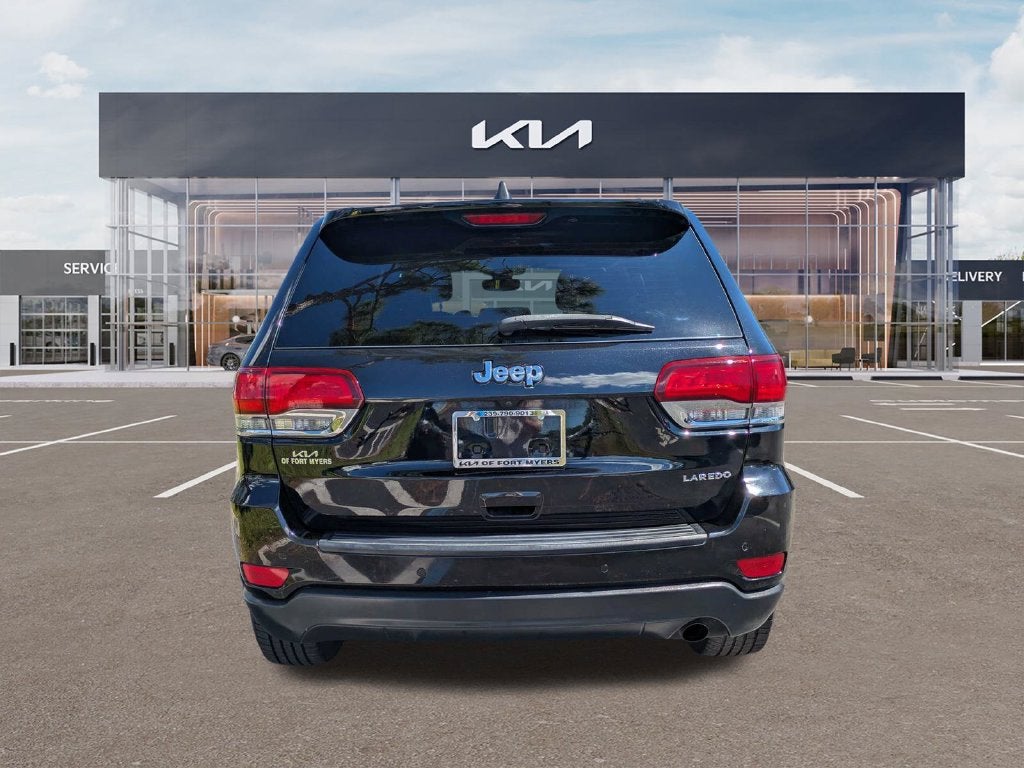 2020 Jeep Grand Cherokee Laredo E