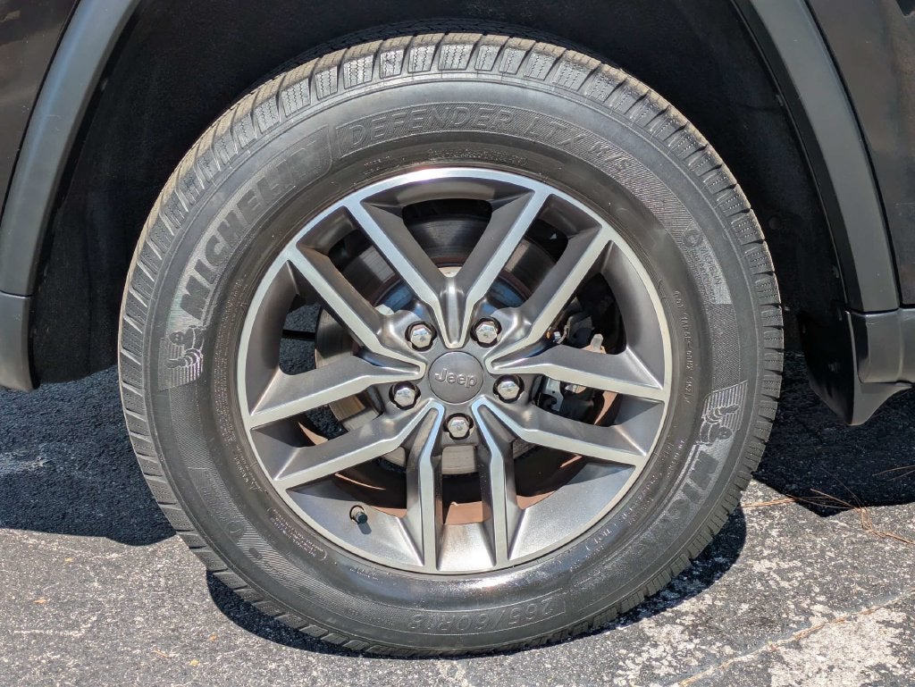 2020 Jeep Grand Cherokee Laredo E
