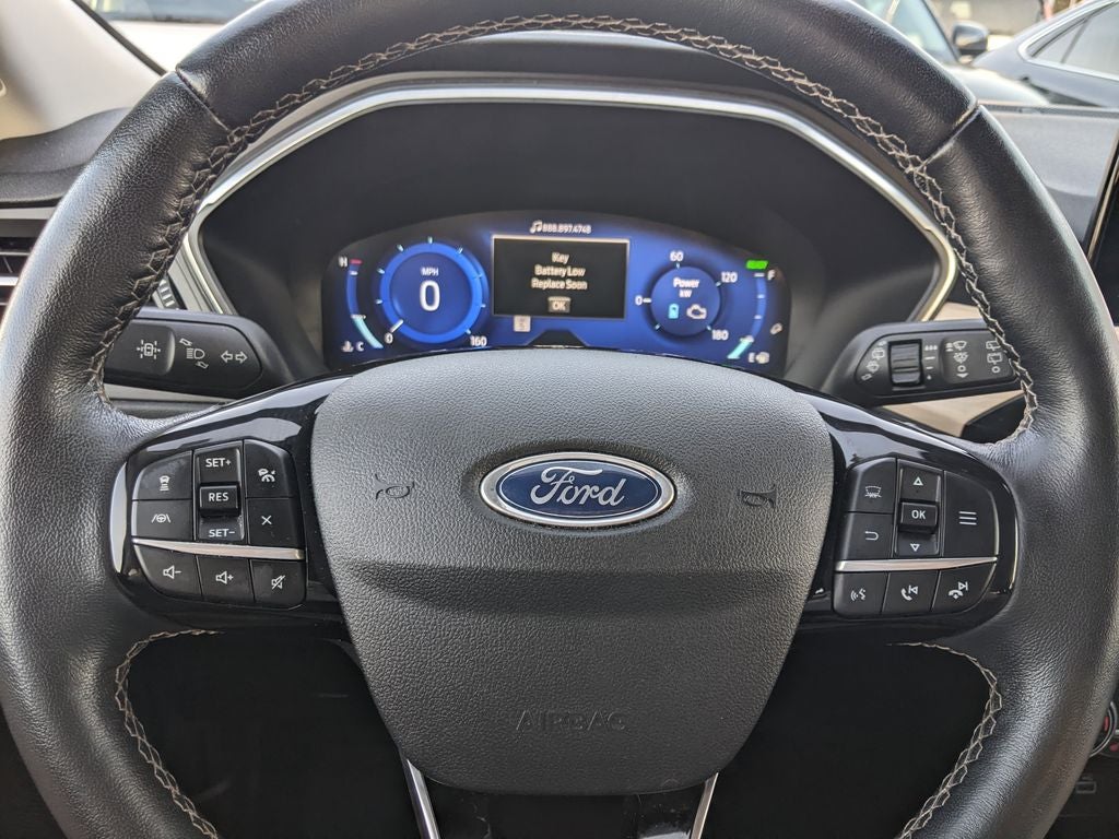 2021 Ford Escape Hybrid Titanium