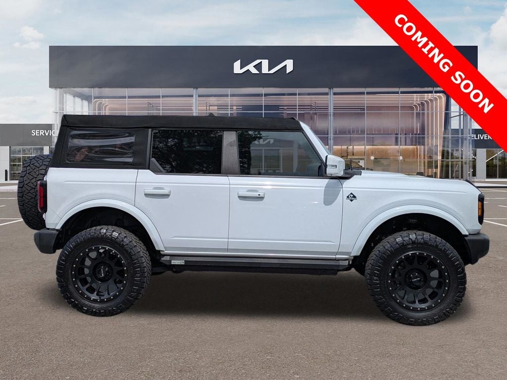 2024 Ford Bronco Outer Banks