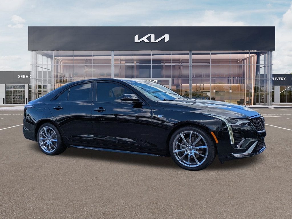 2022 Cadillac CT4 Sport