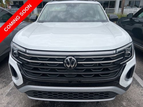 2024 Volkswagen Atlas 2.0T Peak Edition SEL