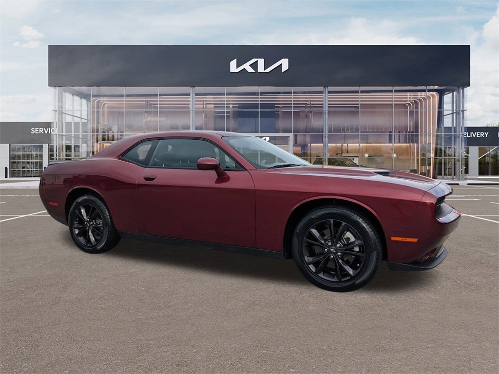 2022 Dodge Challenger SXT