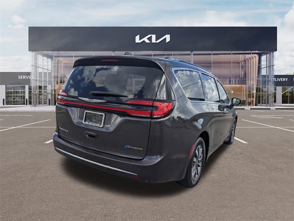 2021 Chrysler Pacifica Hybrid Touring L
