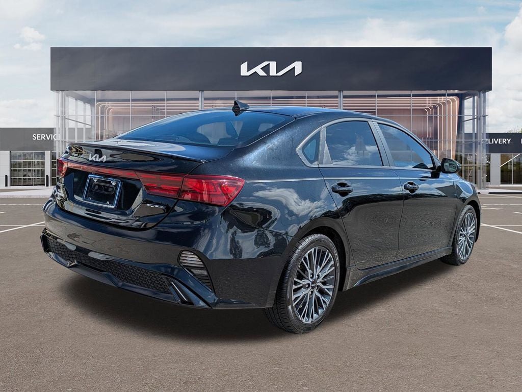 2022 Kia Forte GT-Line