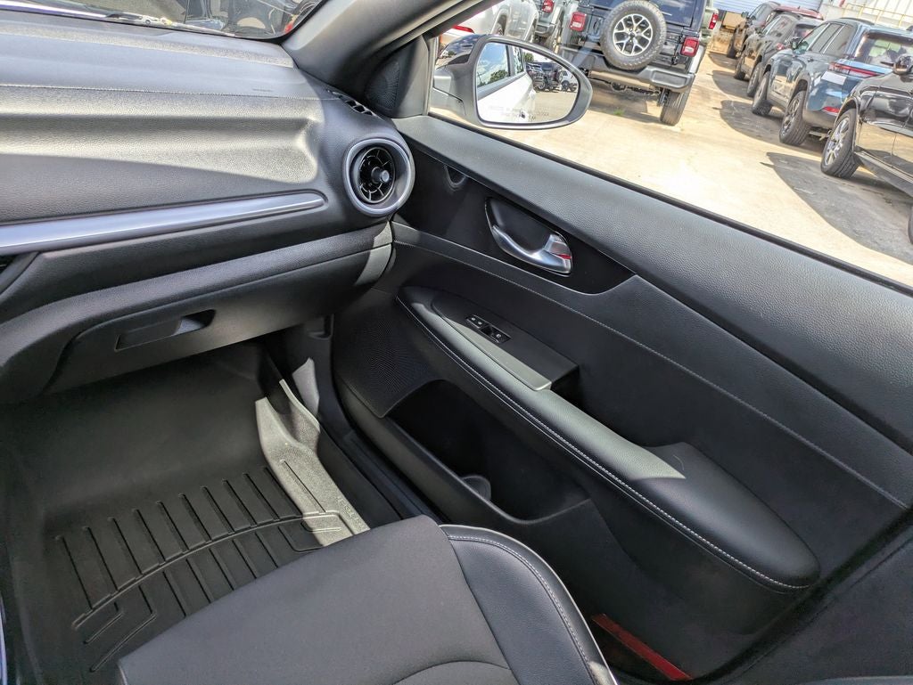 2024 Kia Forte GT-Line